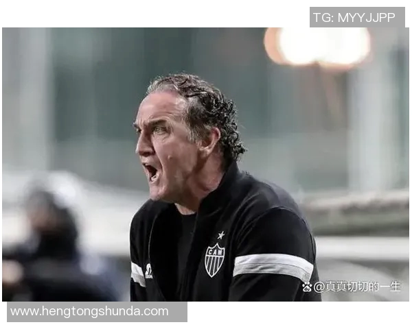 70后足球明星的辉煌岁月与传奇故事回顾 70后足球明星的辉煌岁月与传奇故事回顾