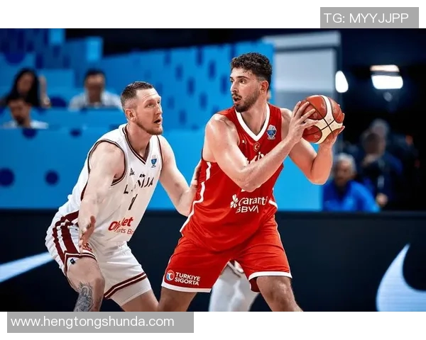 北京篮球队在欧锦赛积分榜上以65分稳居第一名展现强劲实力