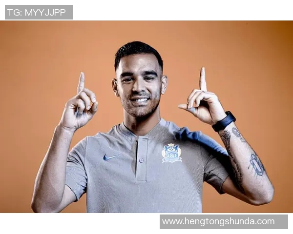 泰国金毛足球明星的传奇之路与背后的奋斗故事 泰国金毛足球明星的传奇之路与背后的奋斗故事